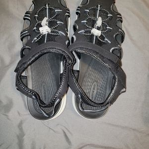 Women's Size 9 Land's End Water Shoes NWT